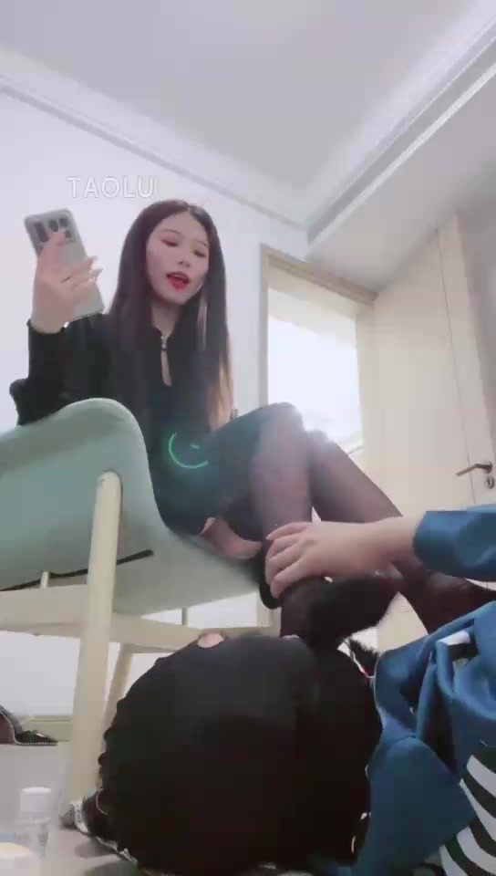 七月大大 调教一只逃课的学生狗