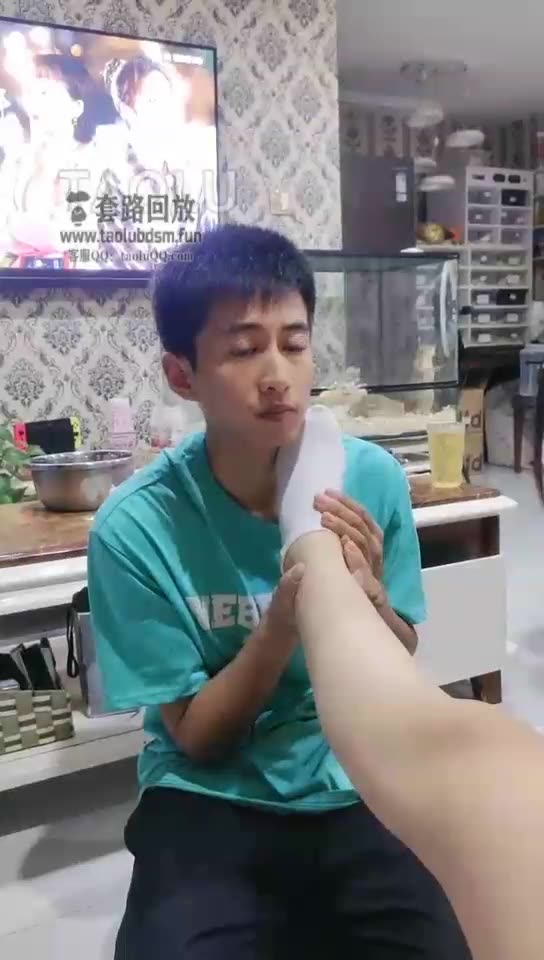 Audrey雪儿 狗伺候