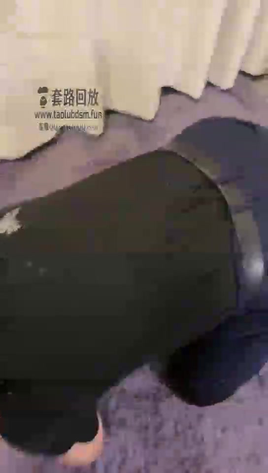 樱木花椒 和诗诗一起玩个大胖狗 特写踩狗舌头 还有小狗爪