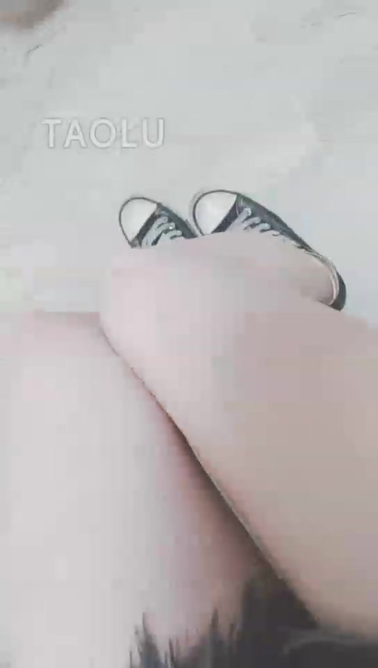 灵竹 狂虐小处男 帆布鞋踢