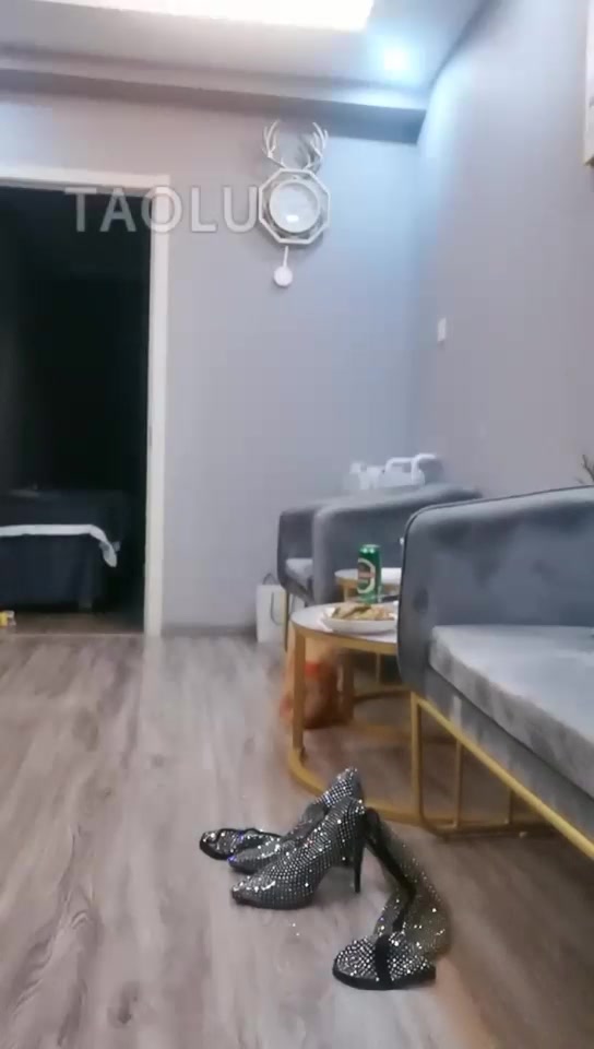 语晴 美甲店嗨歌调教