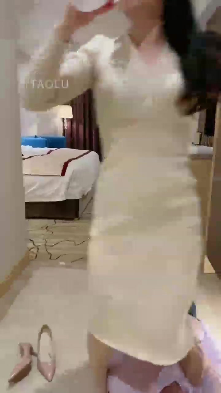 套路狗哥 素人 沦为女神老婆的狗