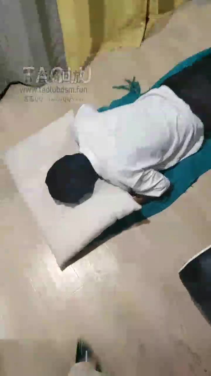 沐琪大小姐 sp鞭打踩踏深喉