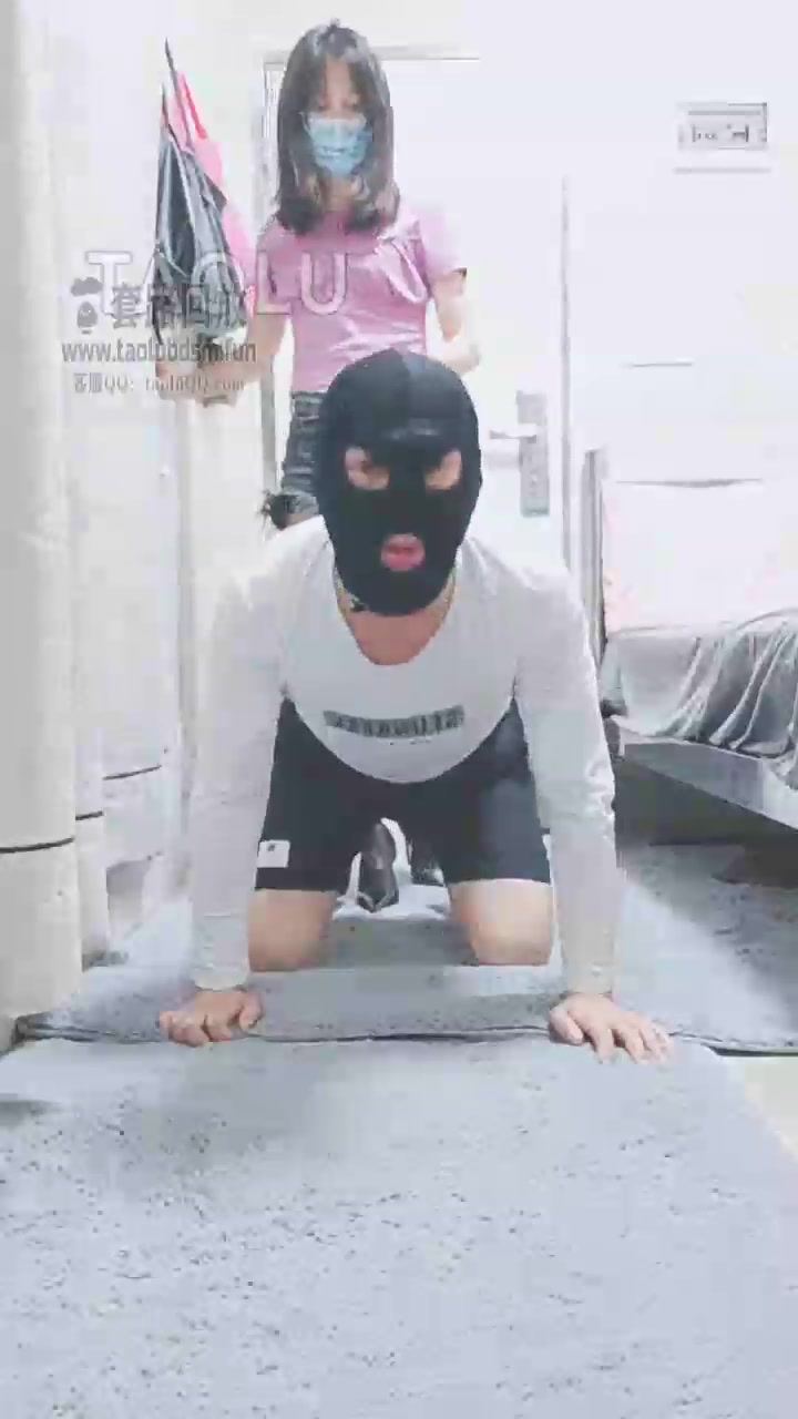 灵竹 惩罚邻居 深喉 踩塌