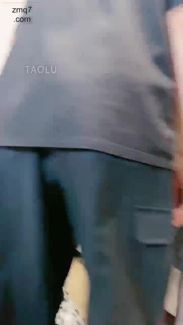 领主老大 女女KISS