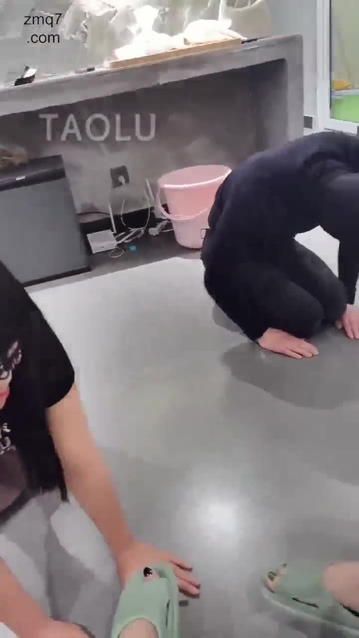 药神 三个S一起 调教做鸡的女奴