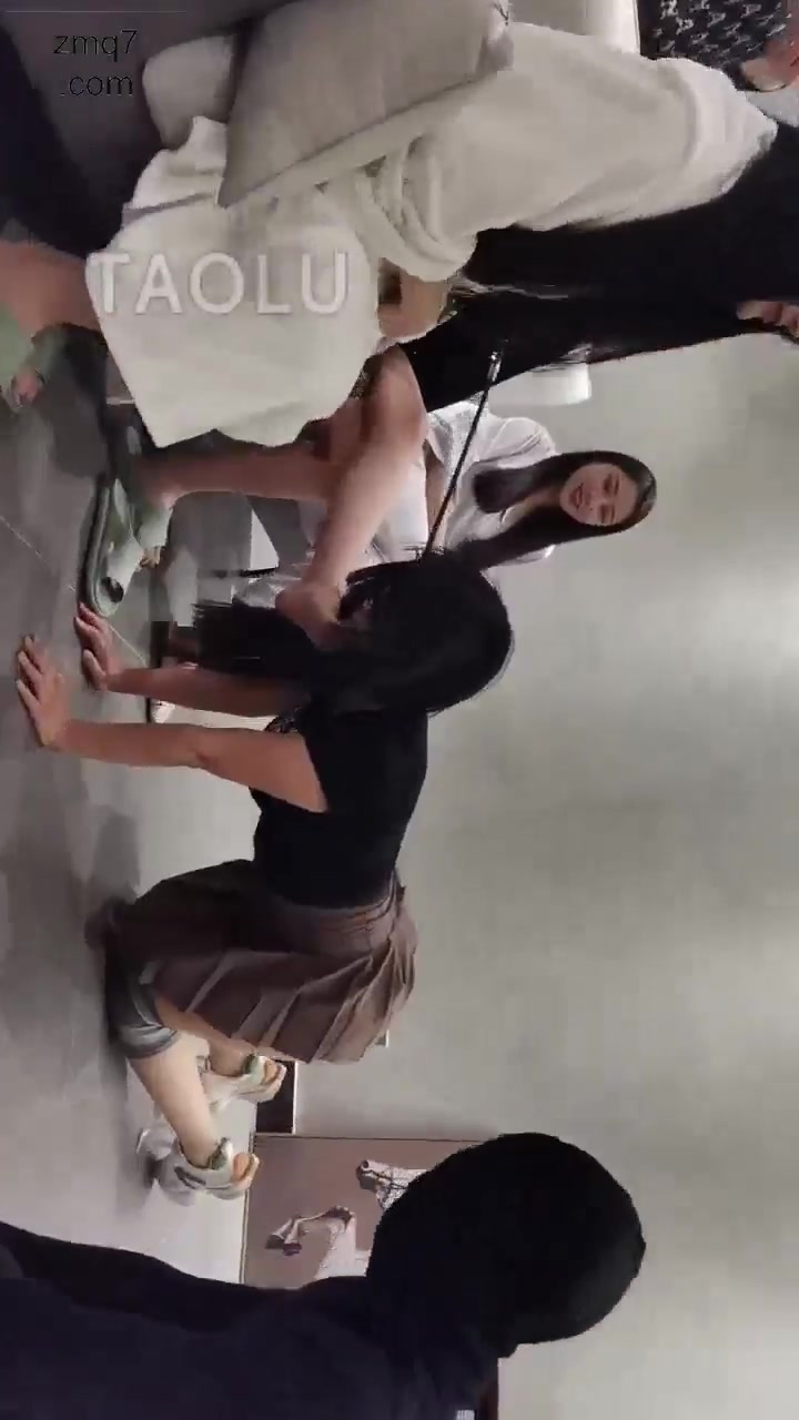 药神 三个S一起 调教做鸡的女奴