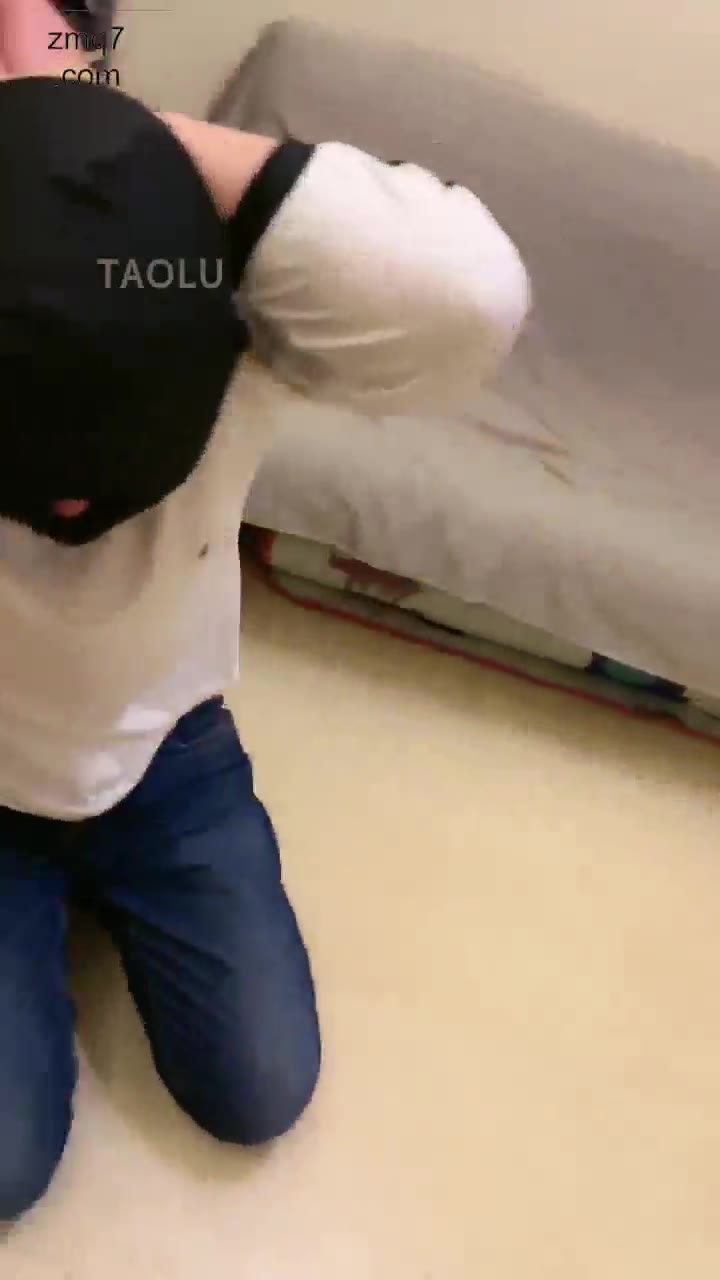初见 强制插嘴 高跟肉丝深喉专场