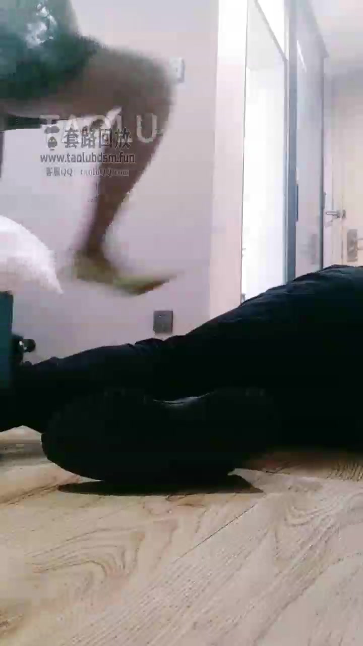 思沐 耳光 踢裆 sp