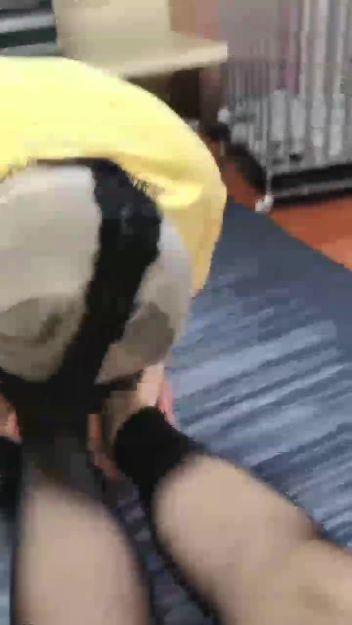 南京廖兮 圈养狗求关笼子