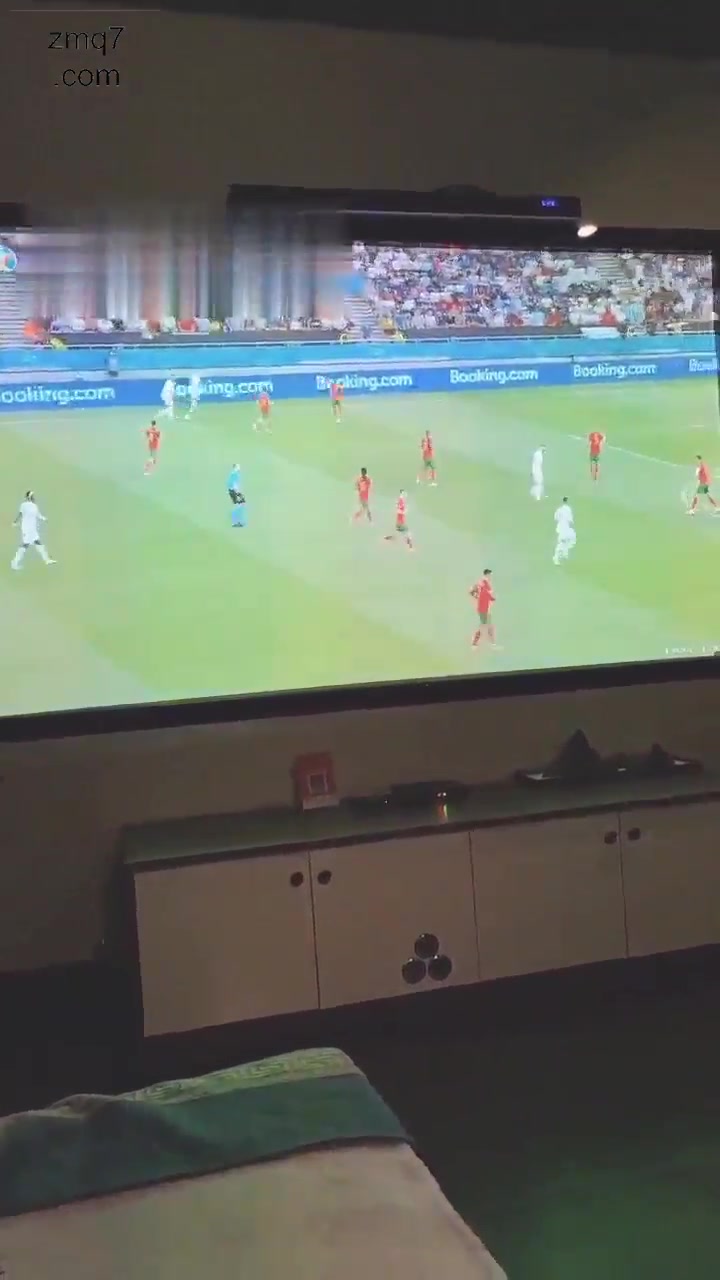 德意户外 开发足疗店双素人 刺激