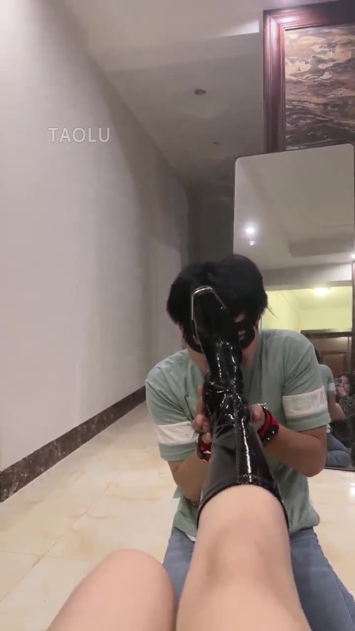 超S联盟 教训出来夜跑的老变态