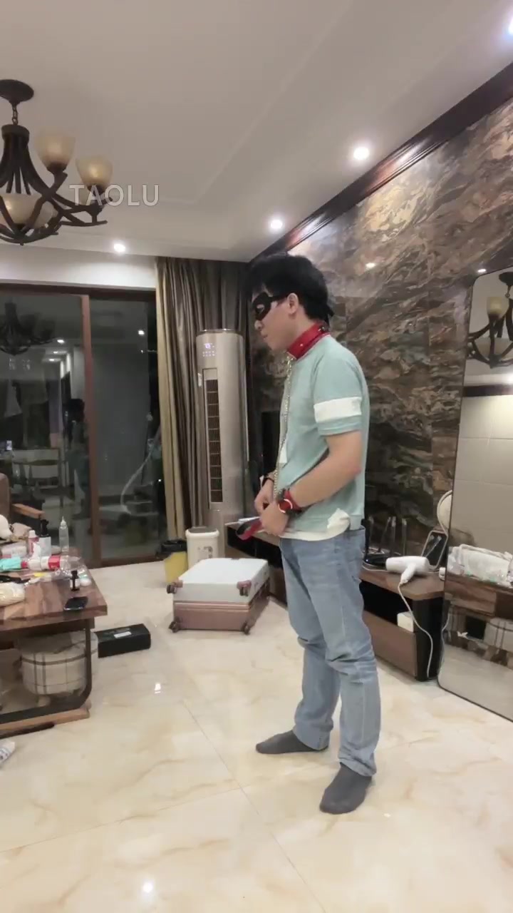 超S联盟 教训出来夜跑的老变态