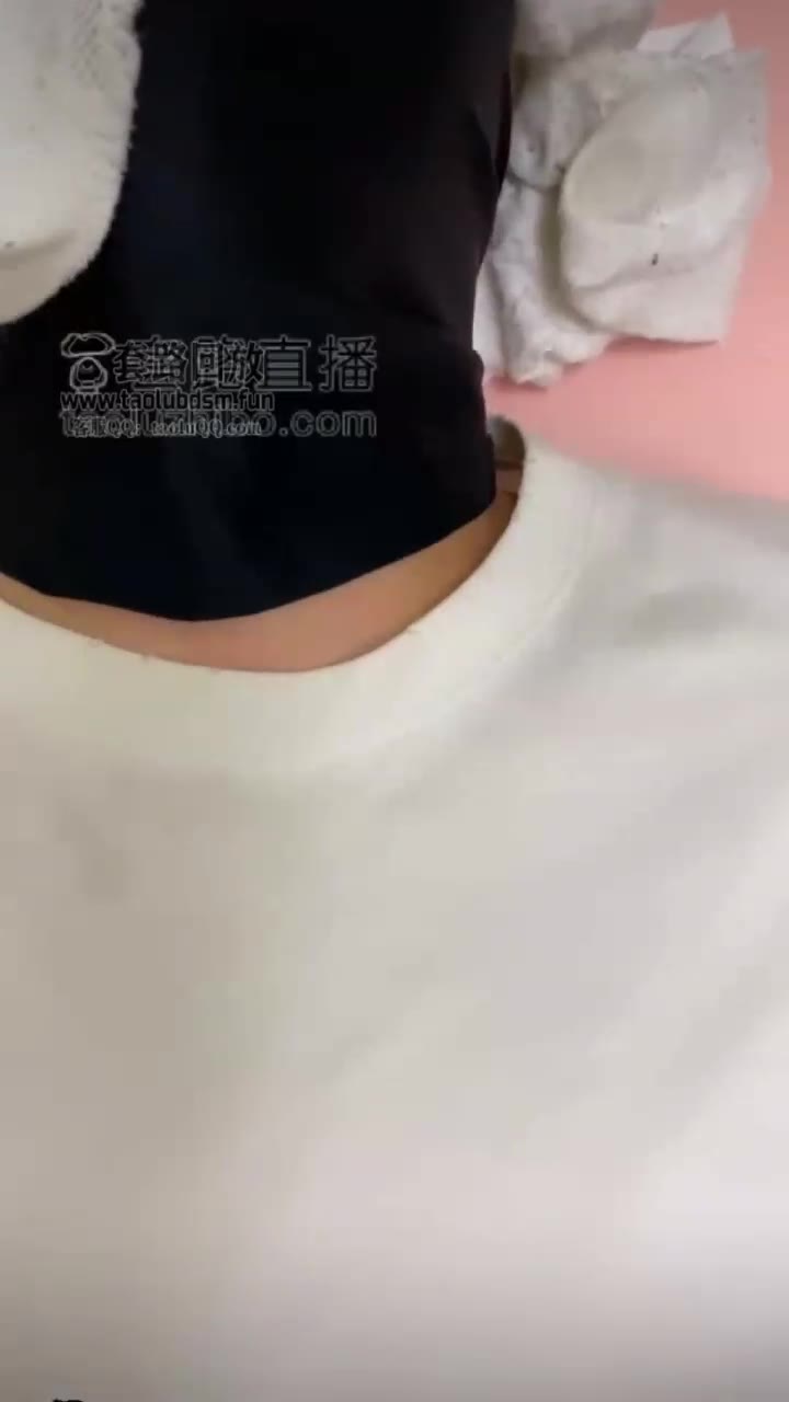 杭州小月神 长白袜玩狗 喝洗脚水