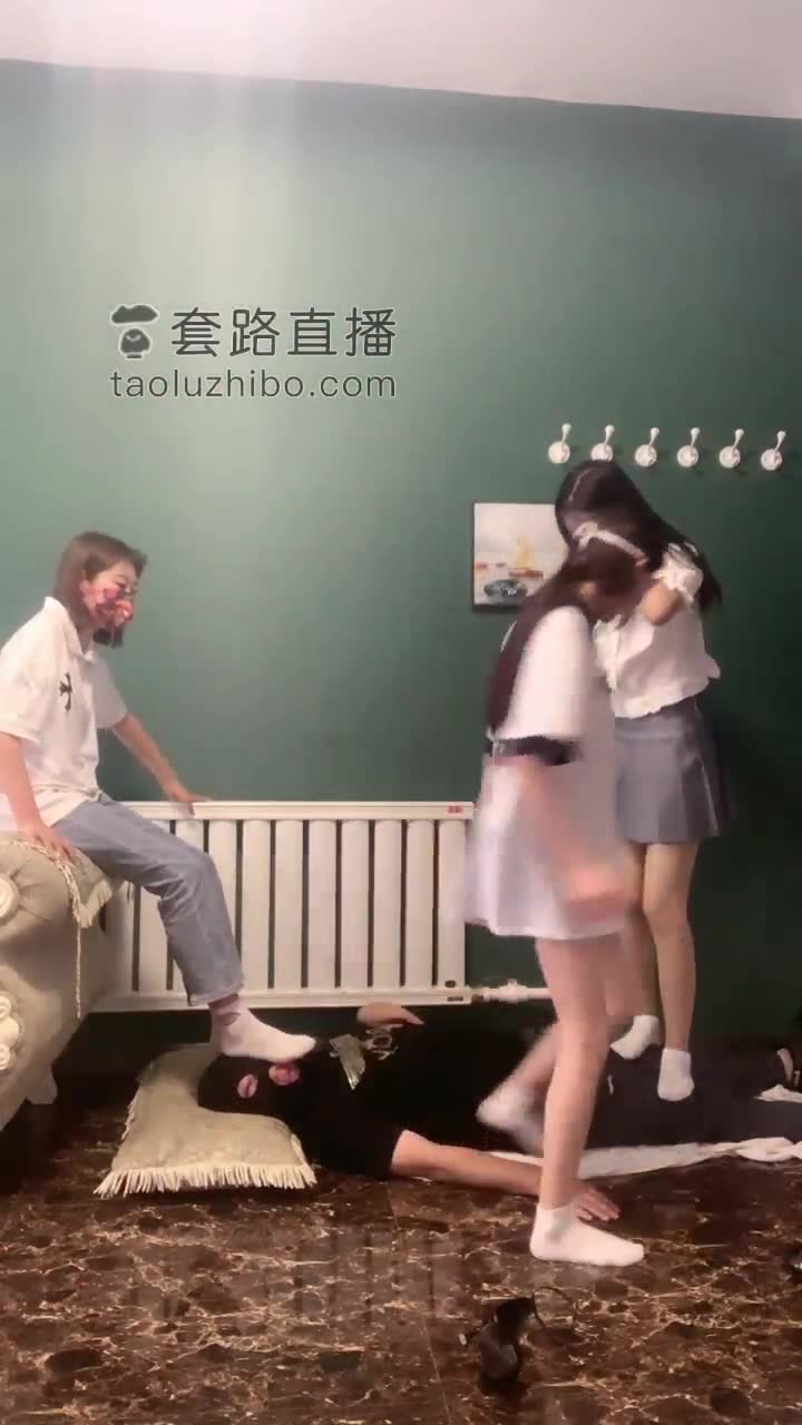 与精神小妹的那些事 五个小妹妹 组团来踩踏