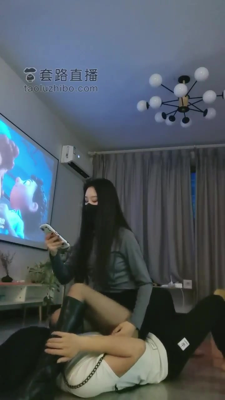 猫神 调教 第一次四爱