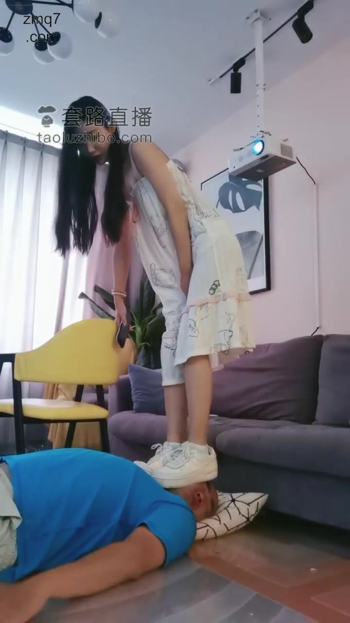 猫神 脚奴伺候主人