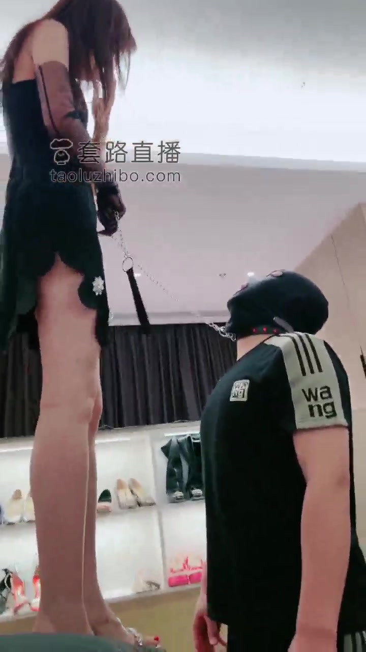 美美子 第一次被调教的小狗奴