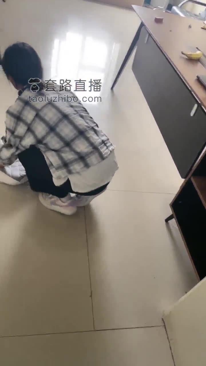 言一 开发女奴 下部
