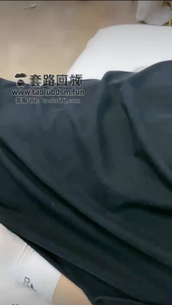 YJ月玖儿 调教 开发老公同事