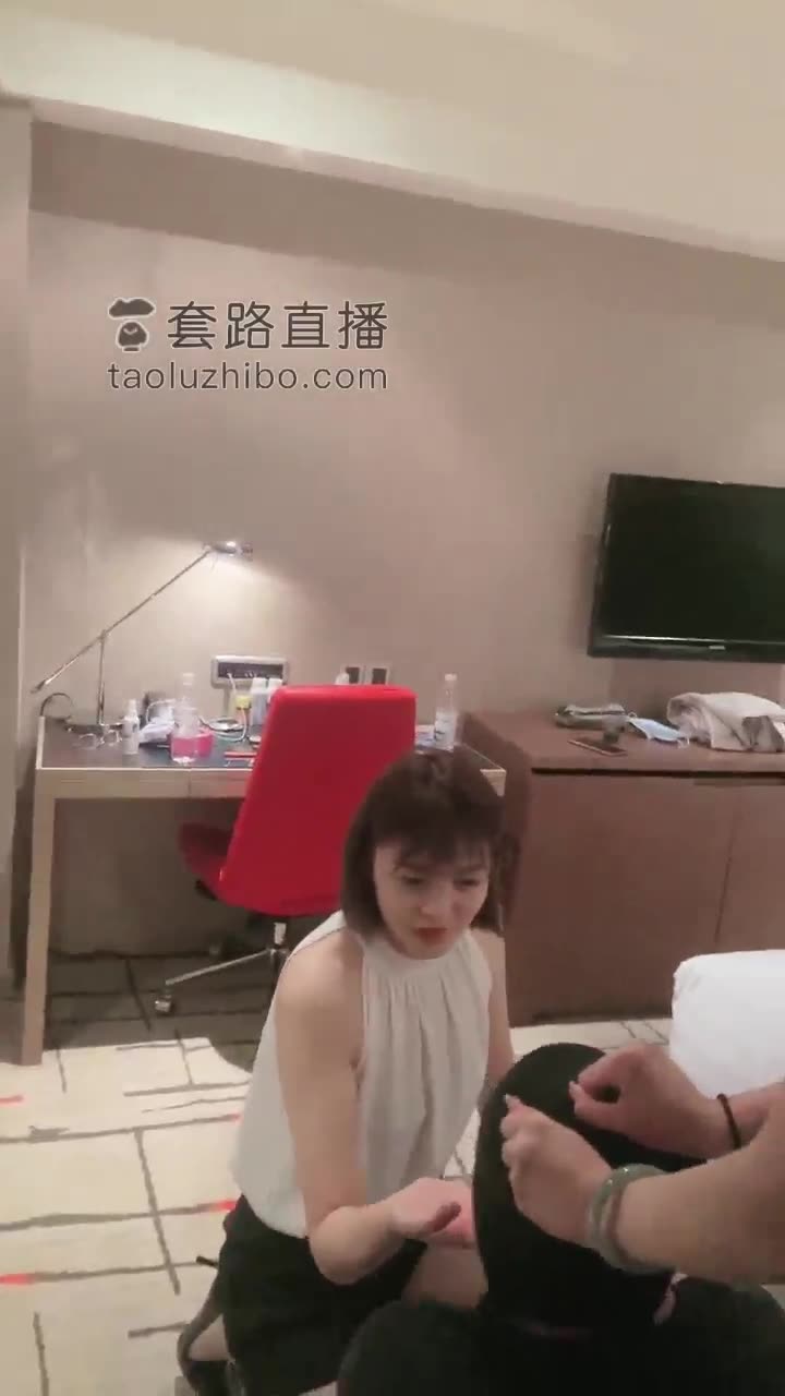 霁月 重度鞭打 高跟踢打