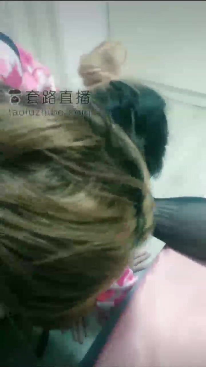 天津同好酒吧女慕 跟我姐妹找两个女的来玩