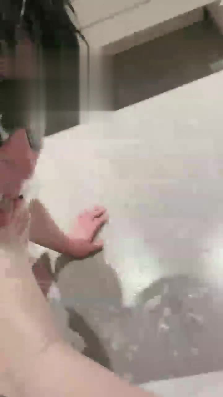 女暴君 双S玩一个害羞的狗奴