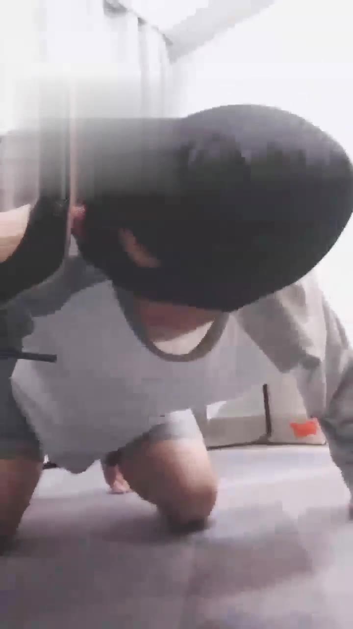 美娜格格 调教 职业装 高跟肉色丝袜 花式虐狗