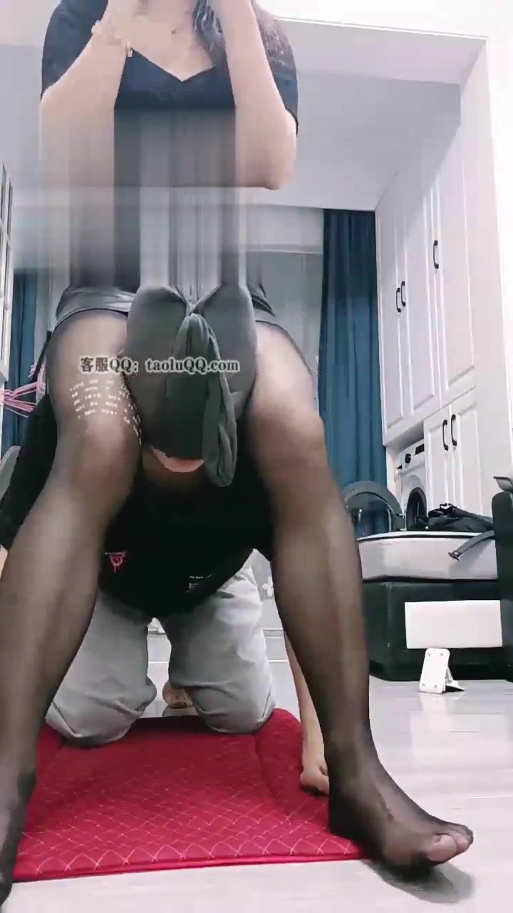 武汉飞扬女王 口水 骑脖子 钻胯 做核酸