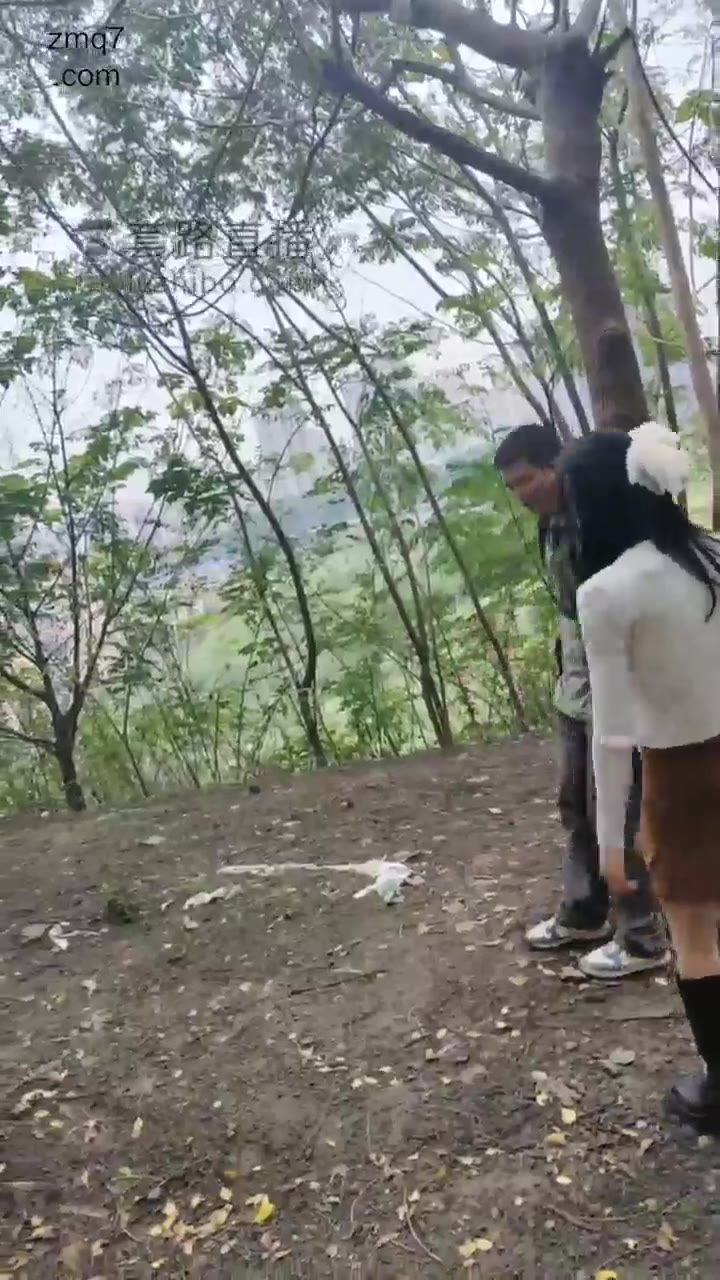 安琪 户外调教 不怕路人拍照