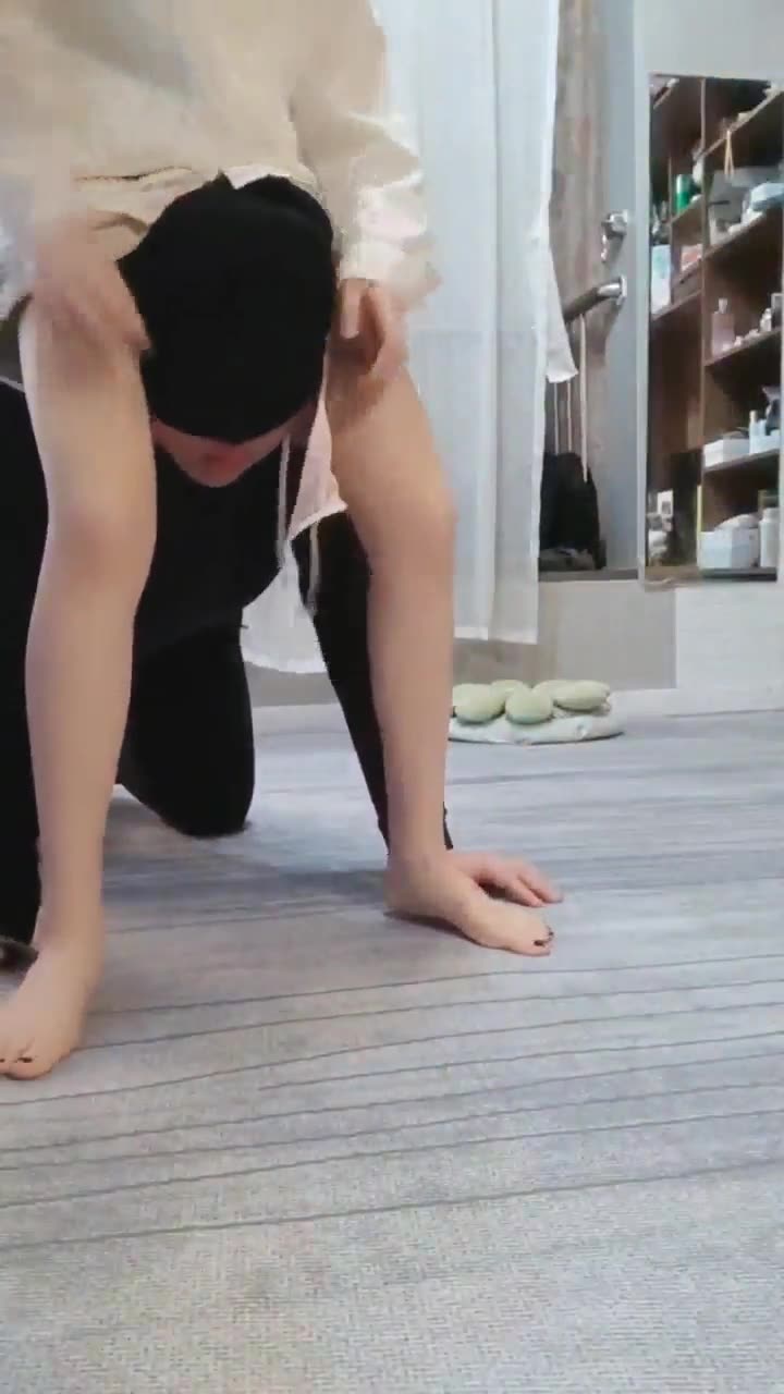 丫丫 女主人的小内裤 真美味