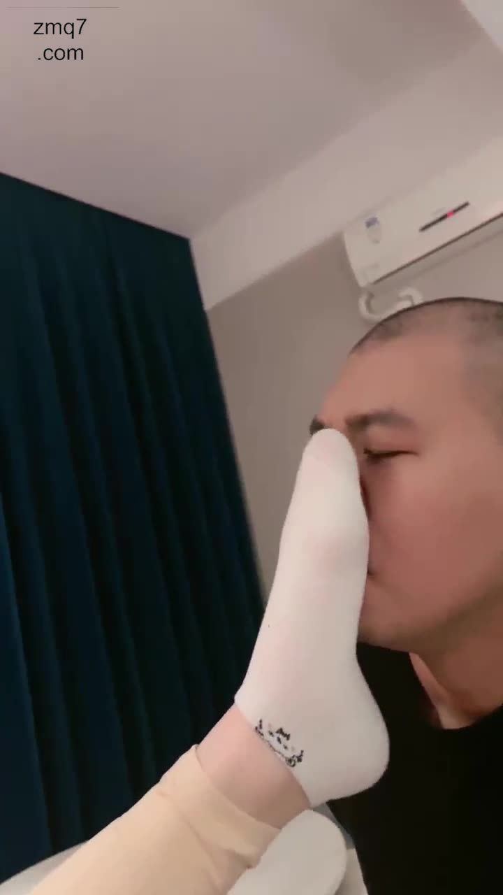 领主老大 踩踏 调教刑奴