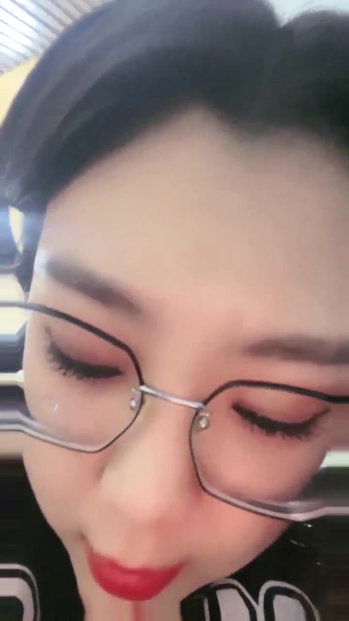 初见 呕吐物黄金