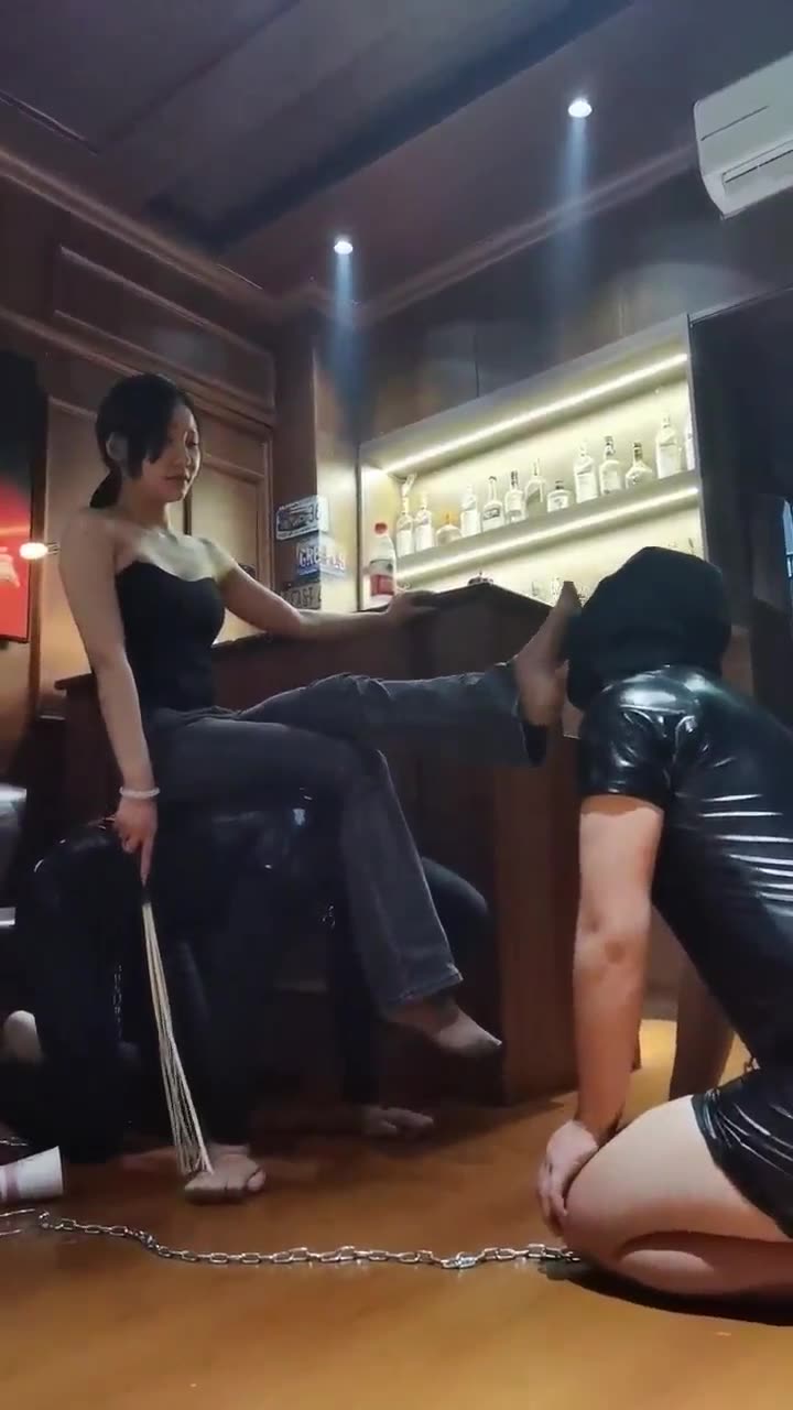 药神 圈养生活