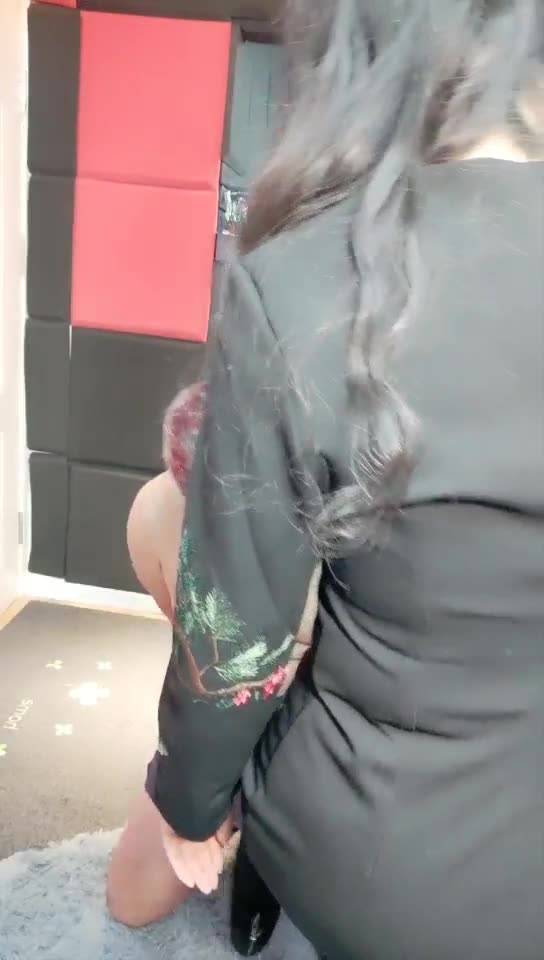 颜竹 试试铆钉内裤