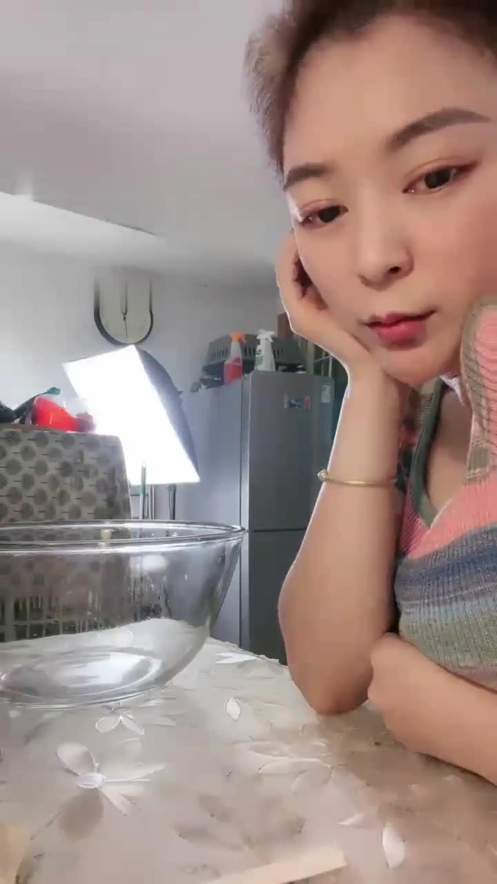 鹿梦兮 调教一个背叛我的贱货
