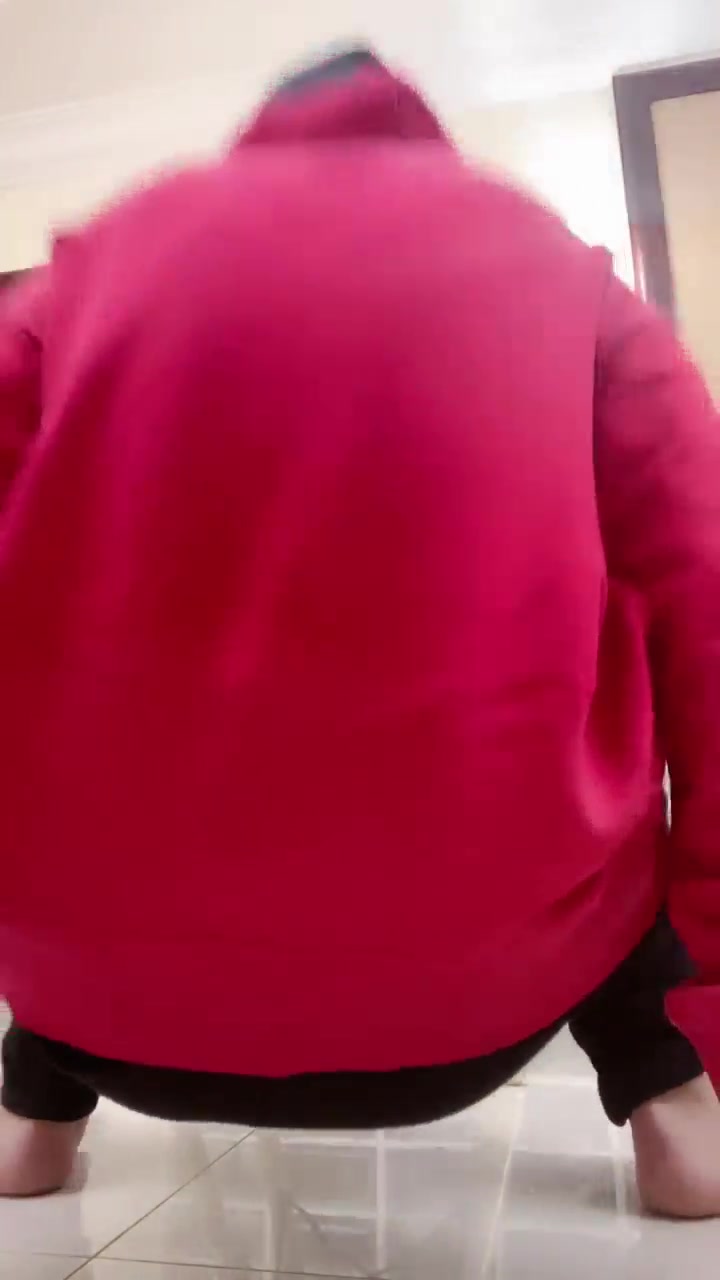 樱木花椒 调教小矮人 过膝皮靴直踢贱货