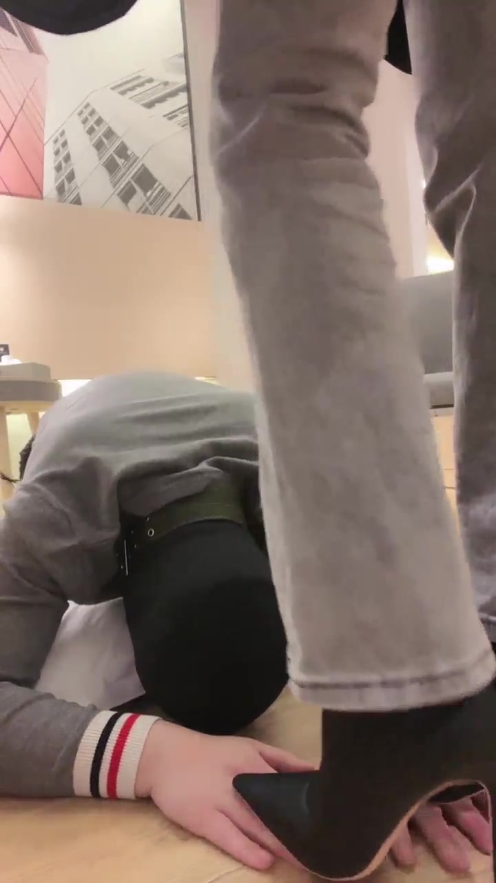 万一 调教课 踩踏