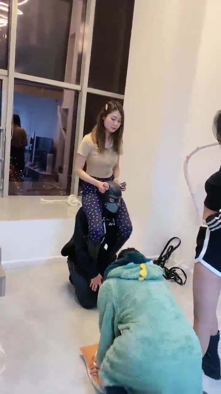 银儿 素人居然有了个小女奴 拉拉续集