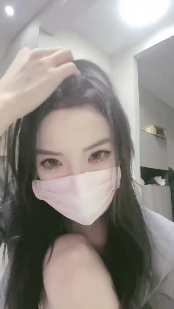 艾伦 全体重踩踏