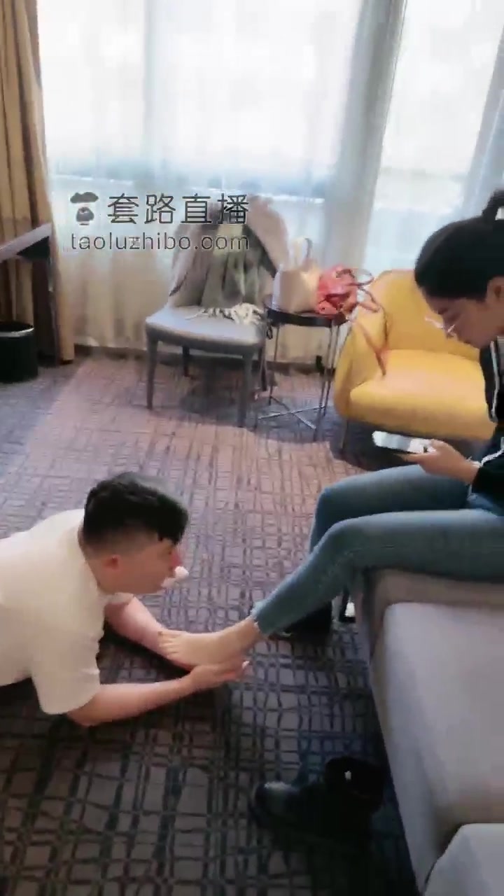 上海赵丽颖 求饶