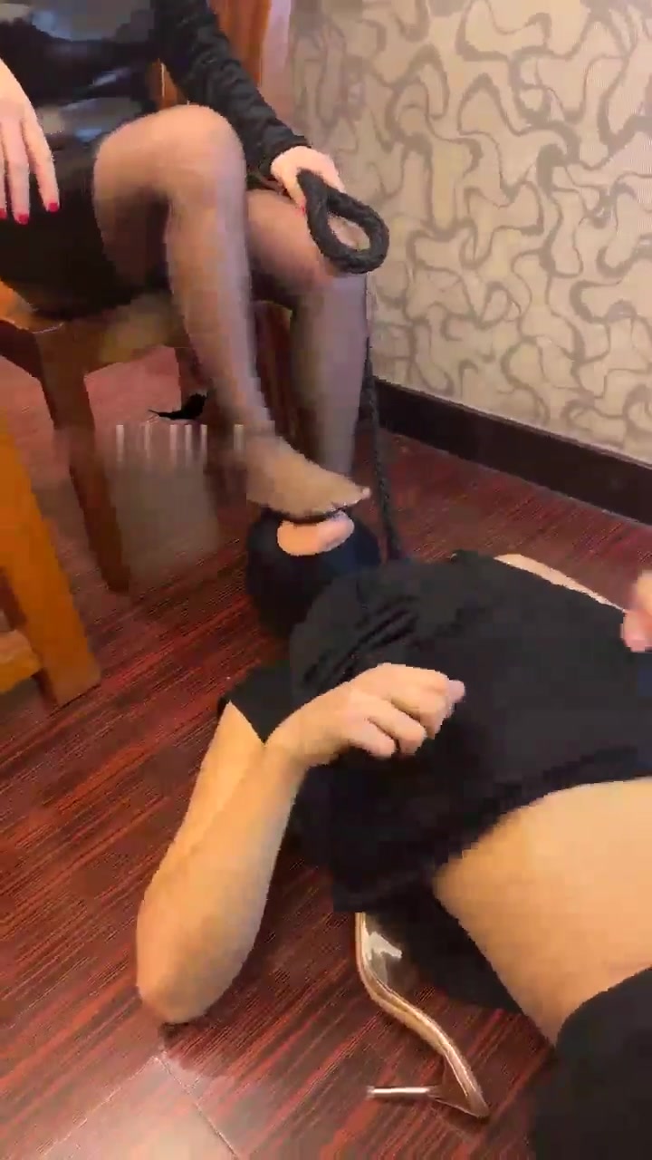 美杜莎 女总裁奇遇记