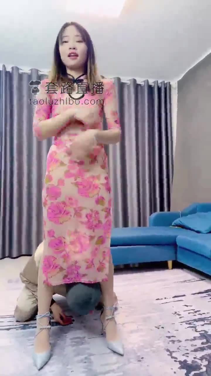 狗哥 穿旗袍的贵妇调教我
