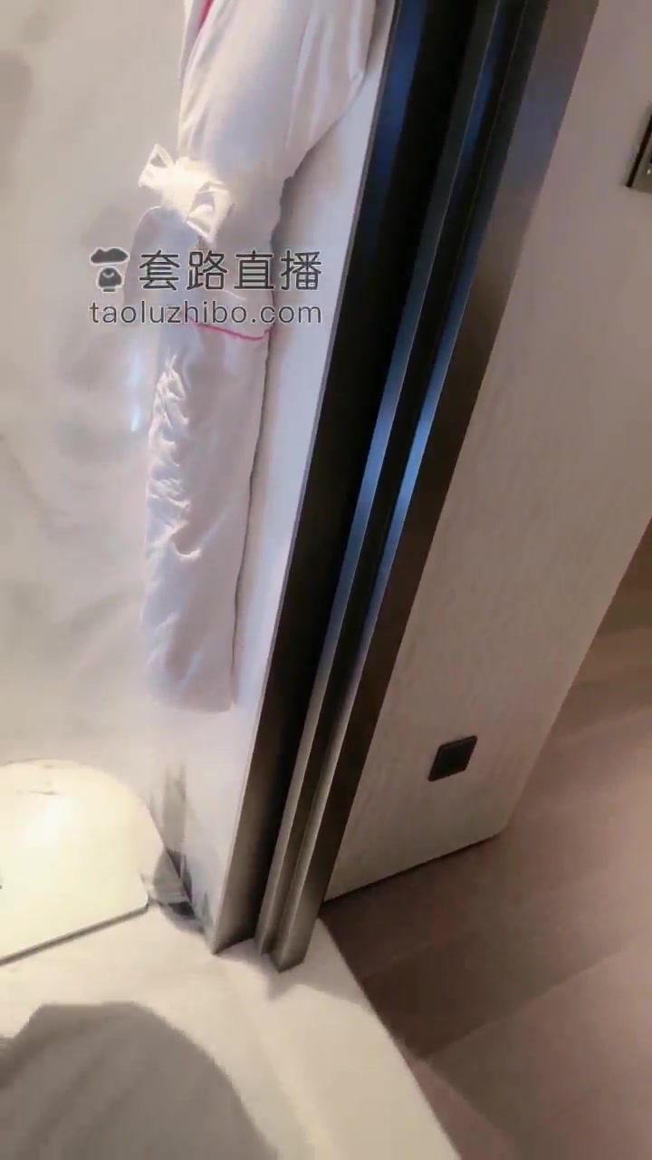 上海赵丽颖 调教 情侣奴