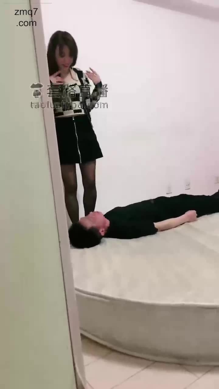 梦涵小主 耳光专场 老狗被抽的眼泪汪汪