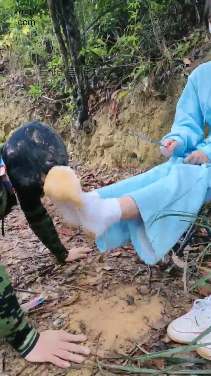 暴力美学 户外调教 泥巴鞋刷 骑马训练