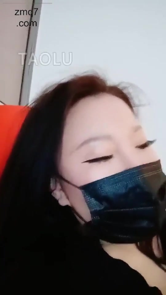 霸气女主 奖励口舌奴 继续舔