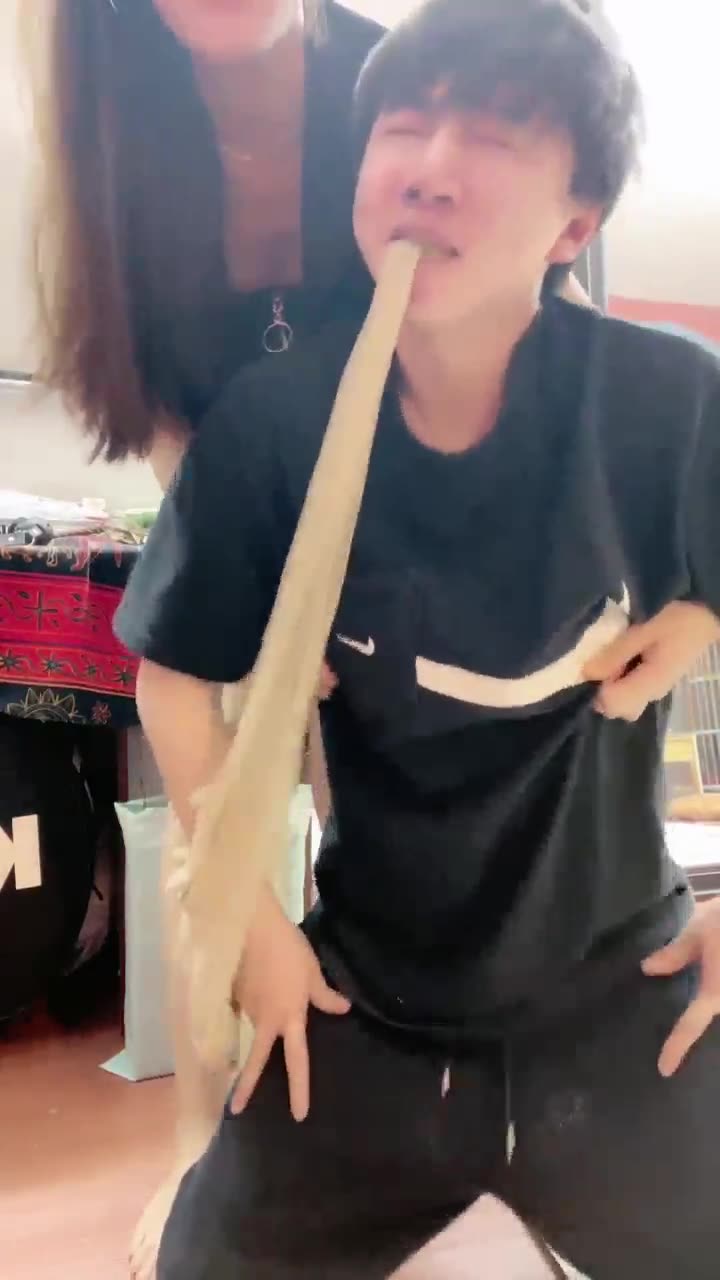小祖宗 几番上镜了