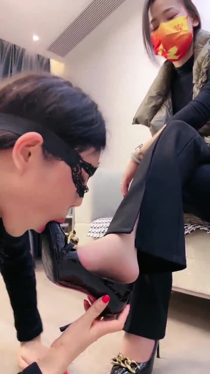 丹祖宗 表弟过来犯贱