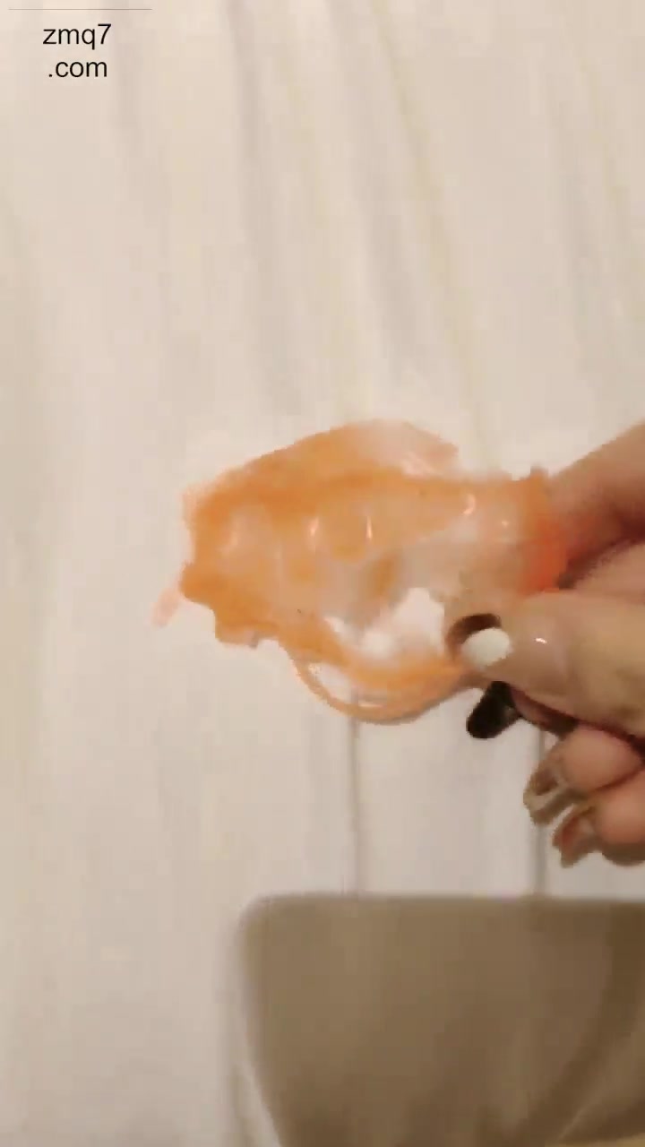 辣妹 吃袜子 深喉